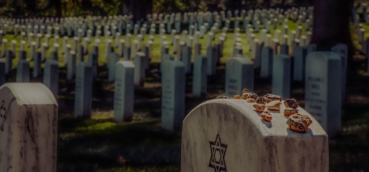 Fox Memorials