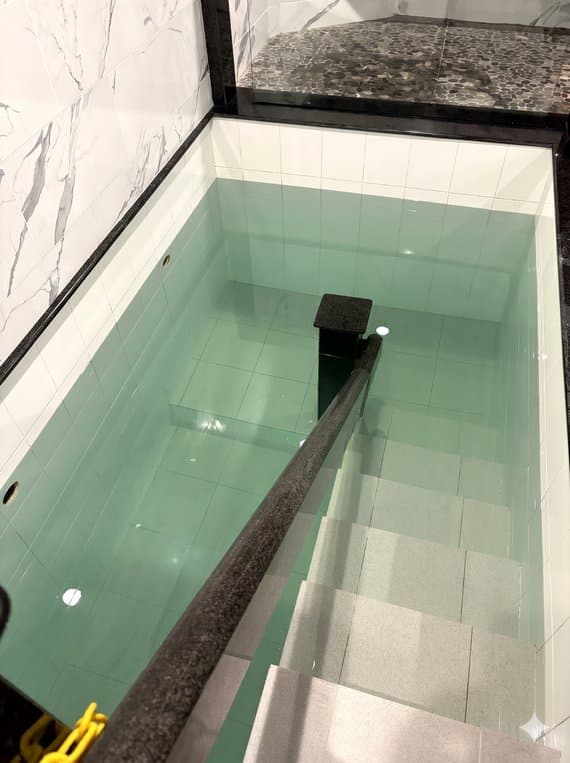 The Kew Gardens Mikvah