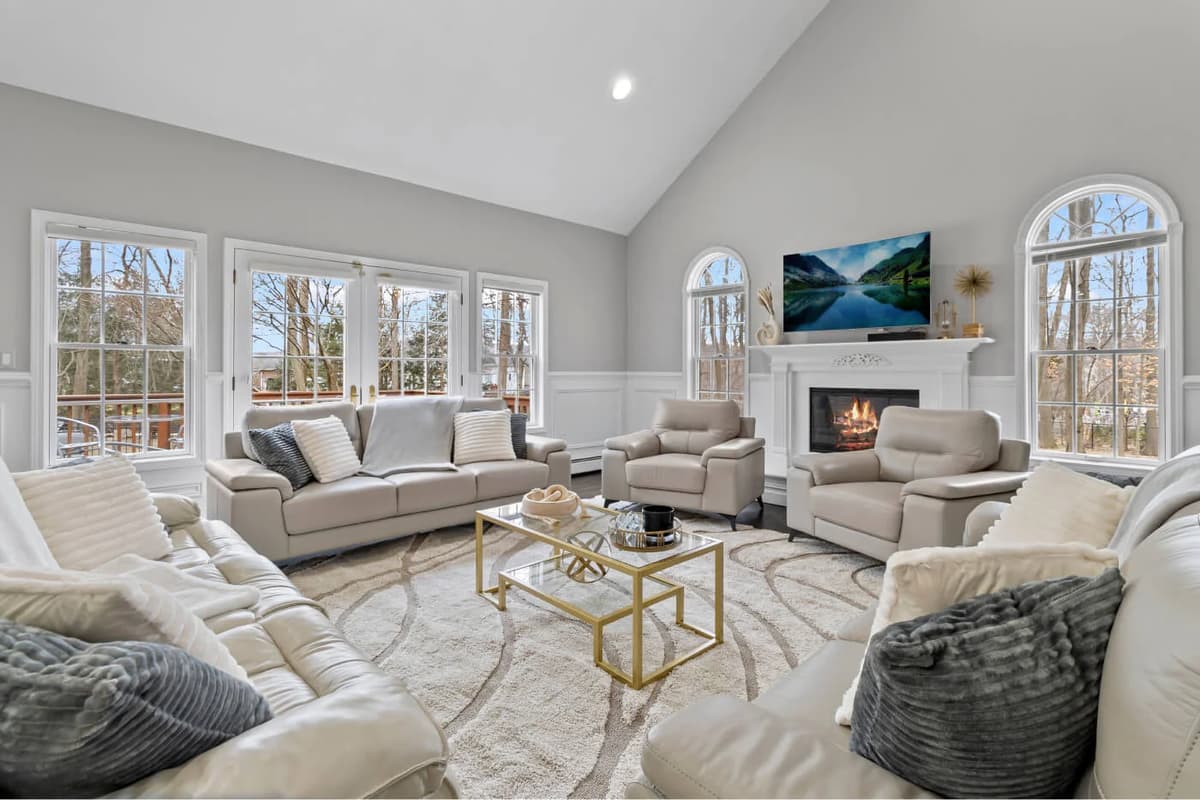 Shabbos Villas