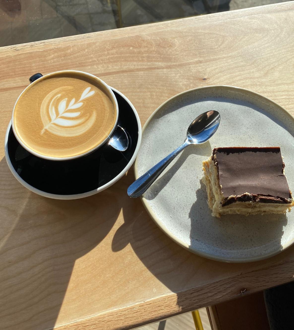 Café DeMi