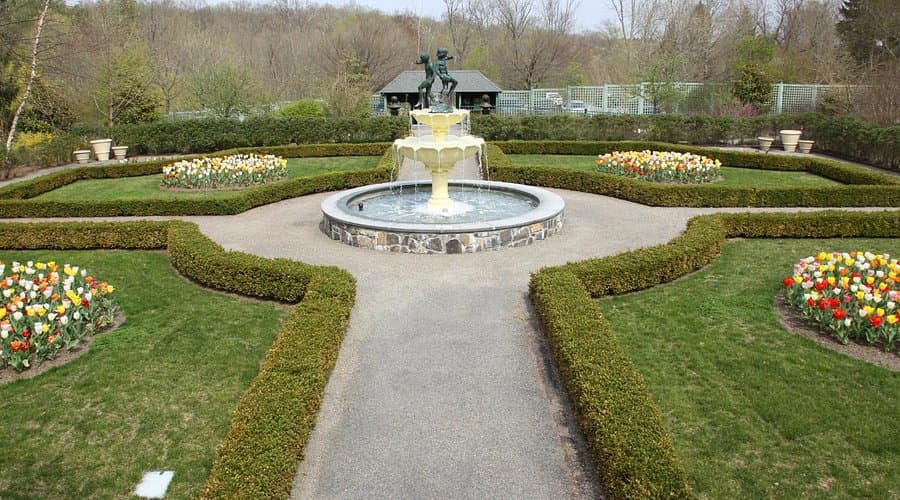 Lasdon Public Gardens