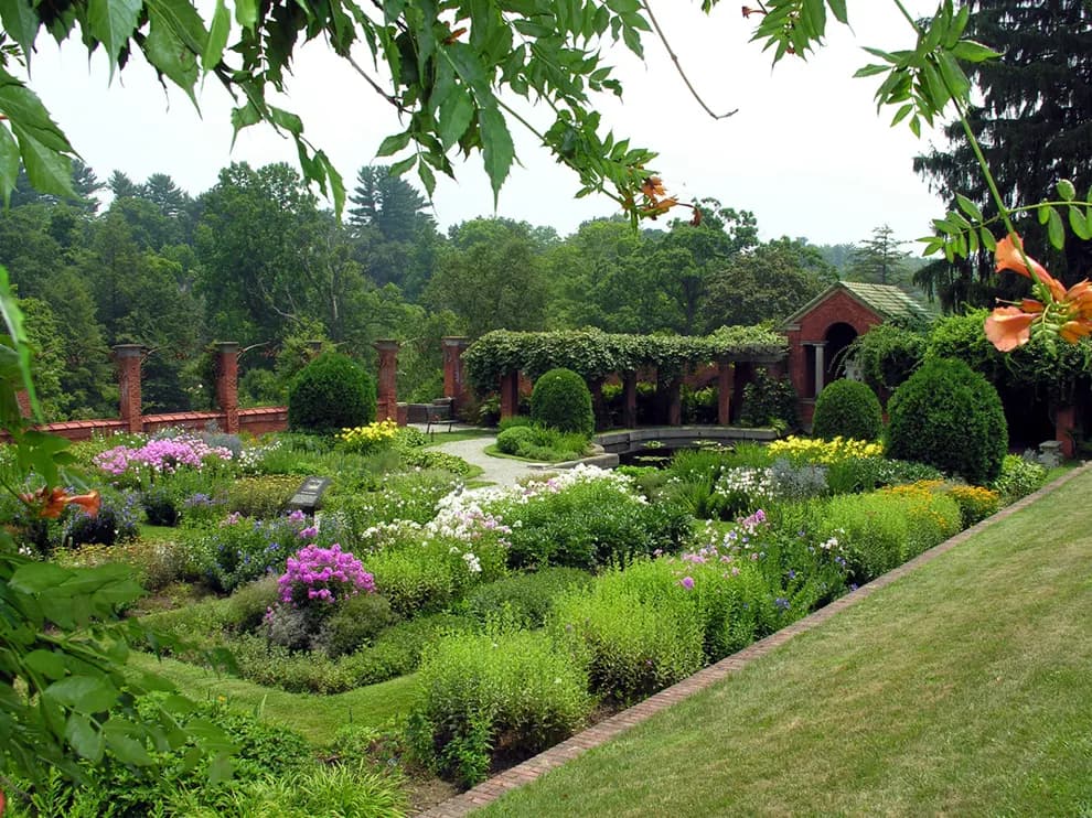 Vanderbilt Mansion National Historic Site