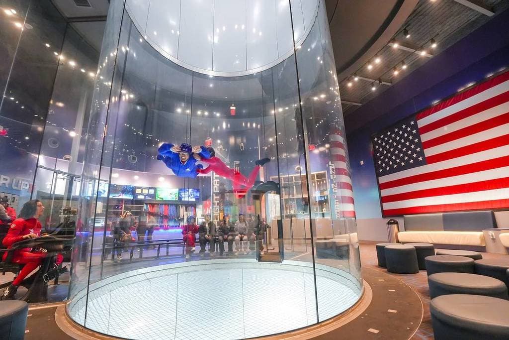 iFLY Indoor Skydiving - Queens (Long Island City)