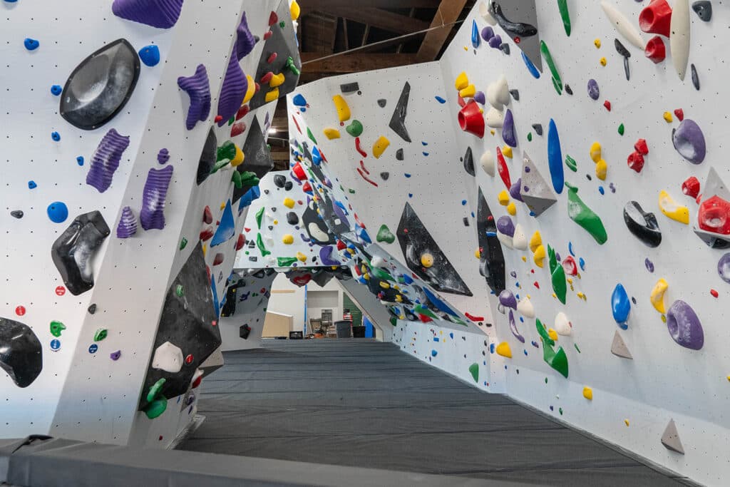 The Stronghold Climbing Gym - Echo Park