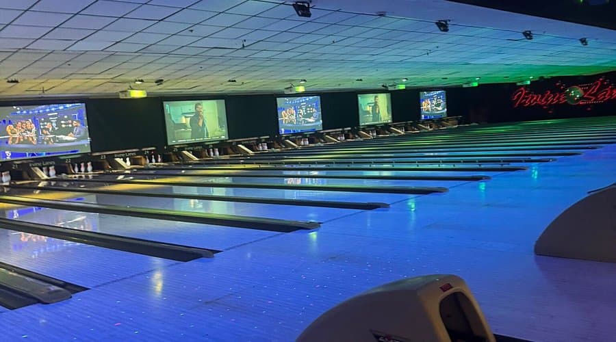 Irvine Lanes