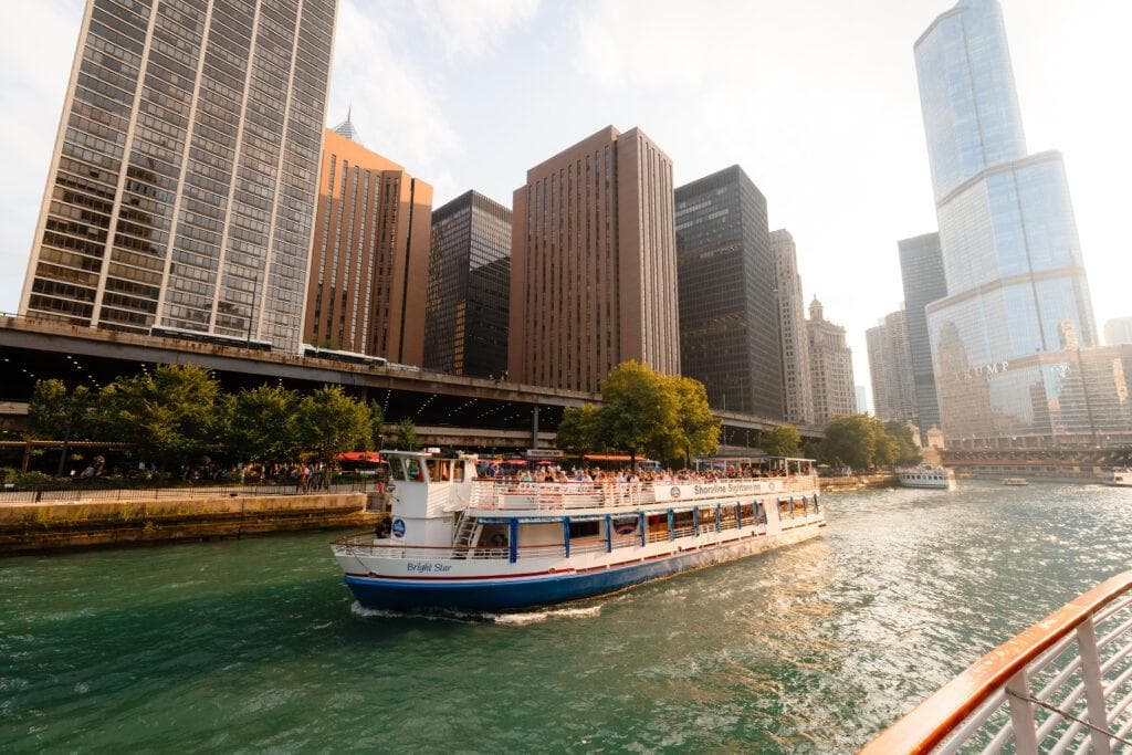 Shoreline Sightseeing