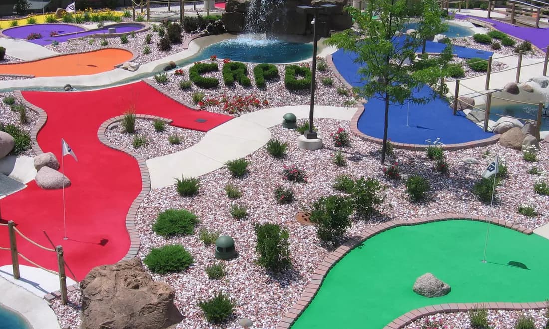 Ball Fore Miniature Golf & Batting Cages