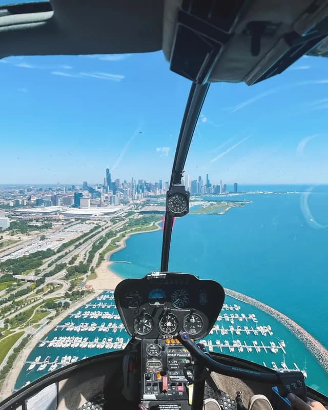 SummerSkyz Chicago Helicopter Tours