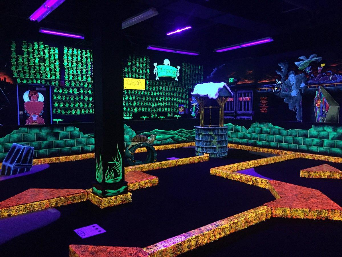 Monster Mini Golf