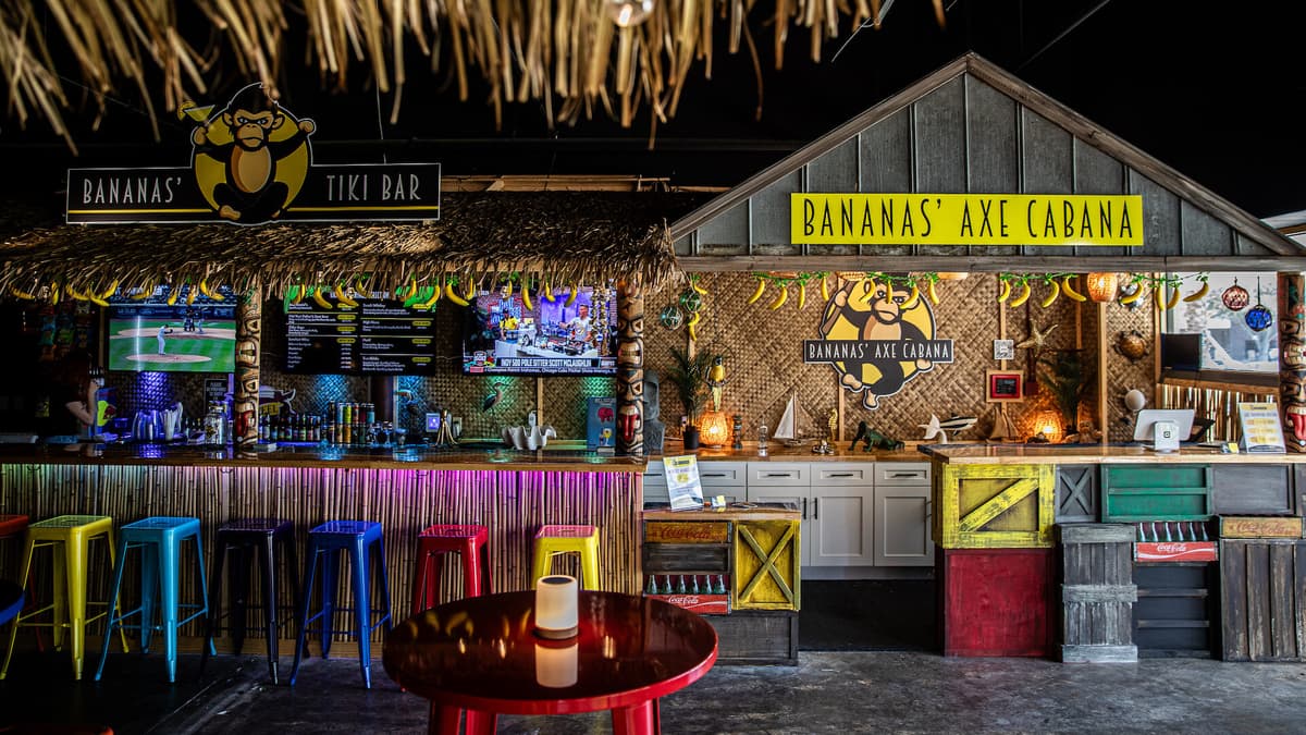 Bananas' Axe Cabana - Orlando