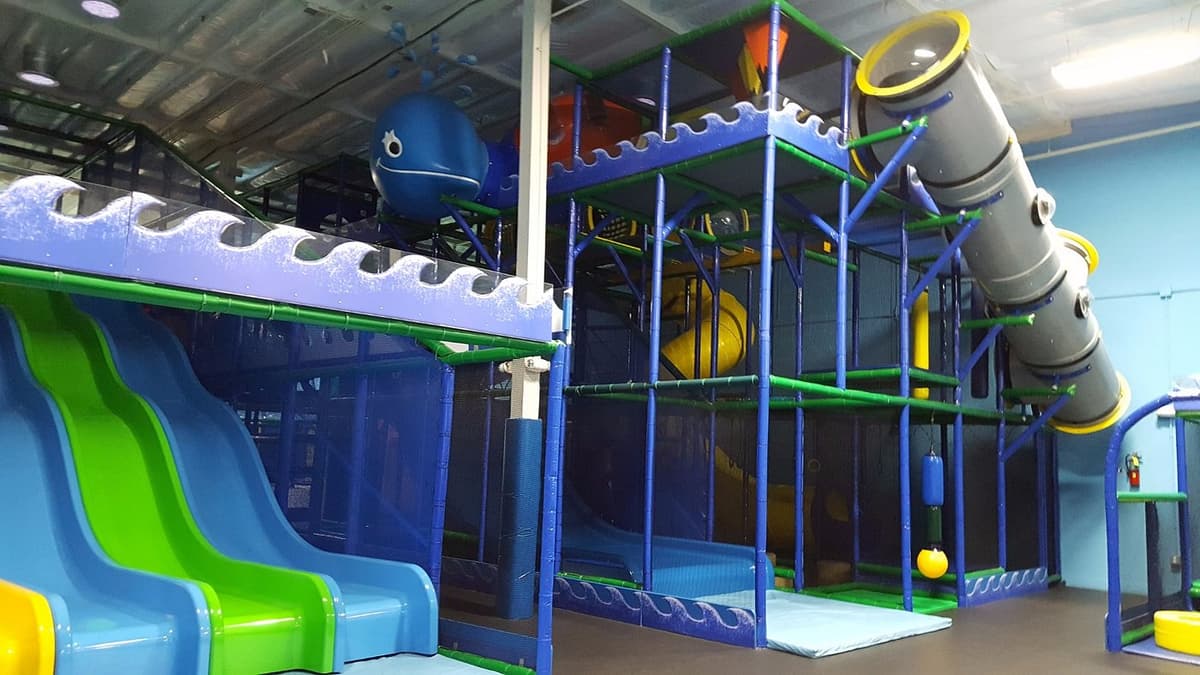 La Petite Playhouse