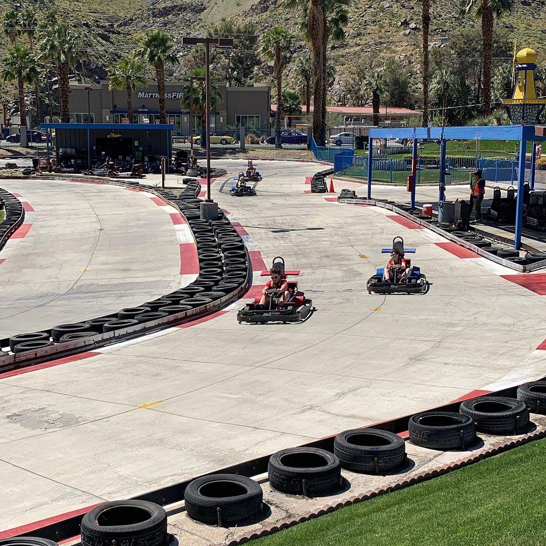 Boomers Palm Springs