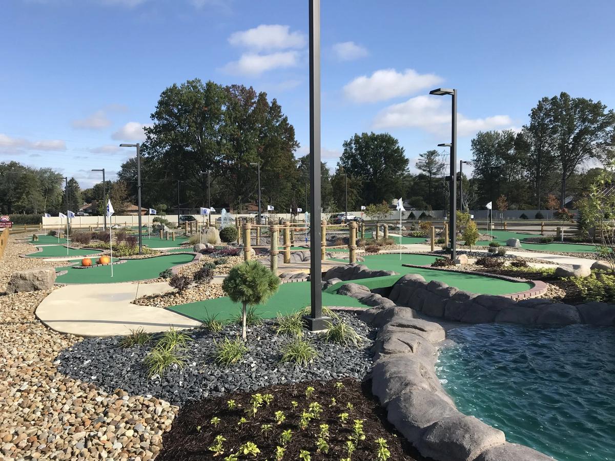 Fore Corners Mini Golf