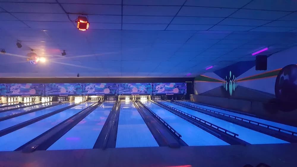 Amity Lanes
