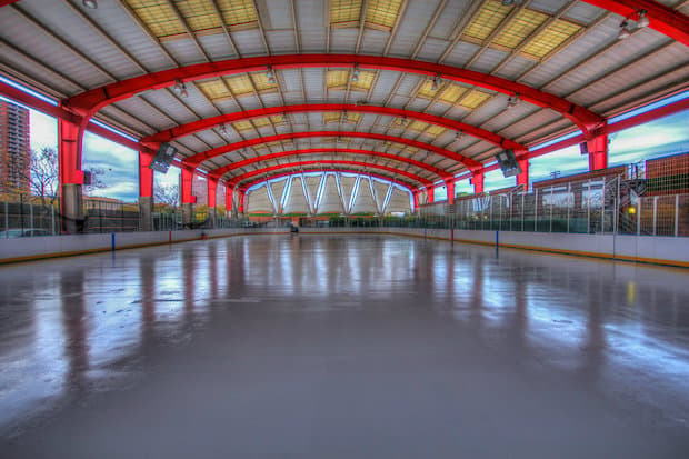 Riverbank State Park Skating Rink