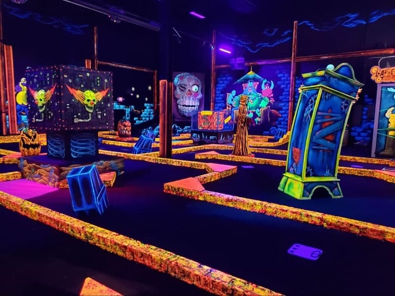 Monster Mini Golf