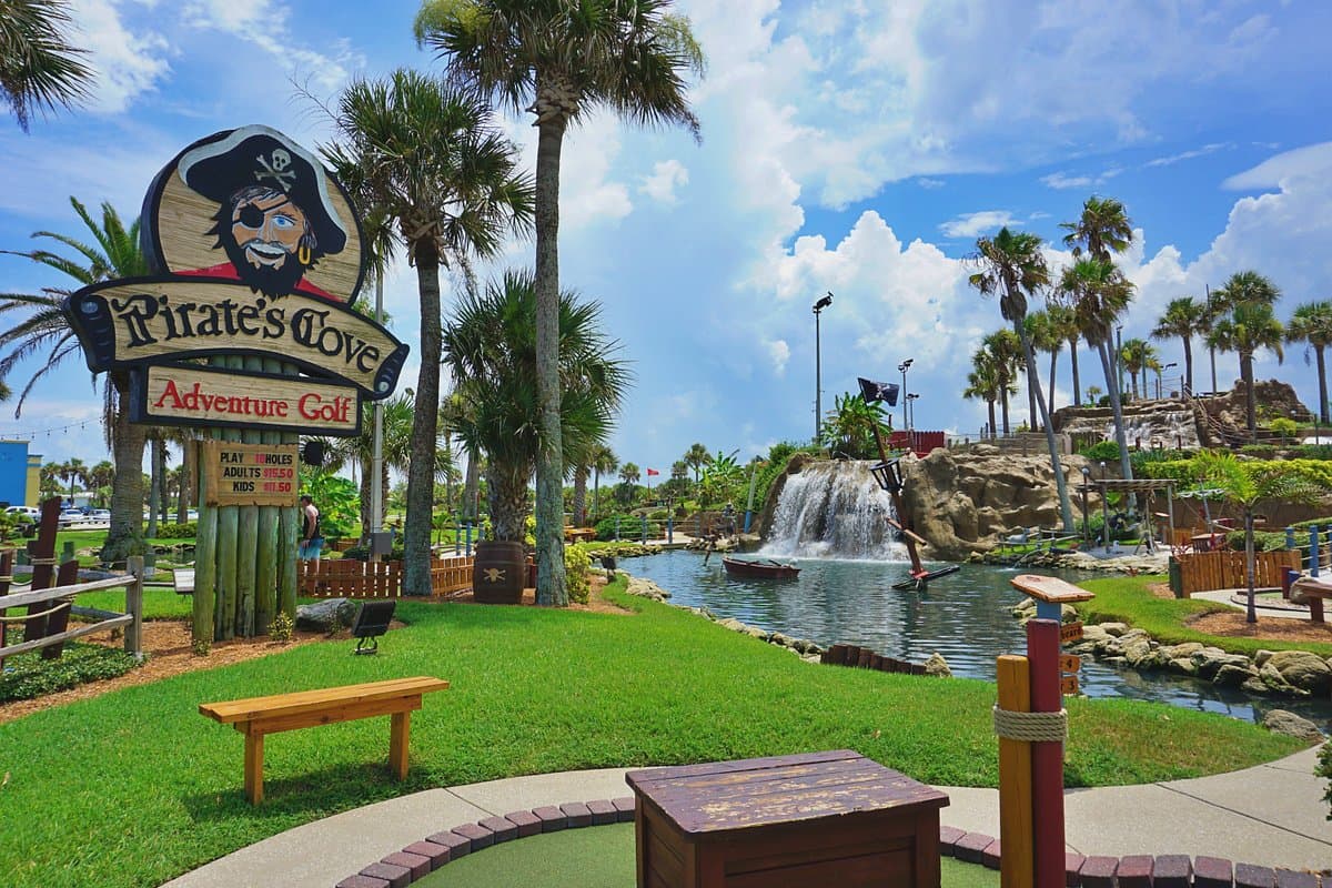Pirate's Cove Adventure Golf
