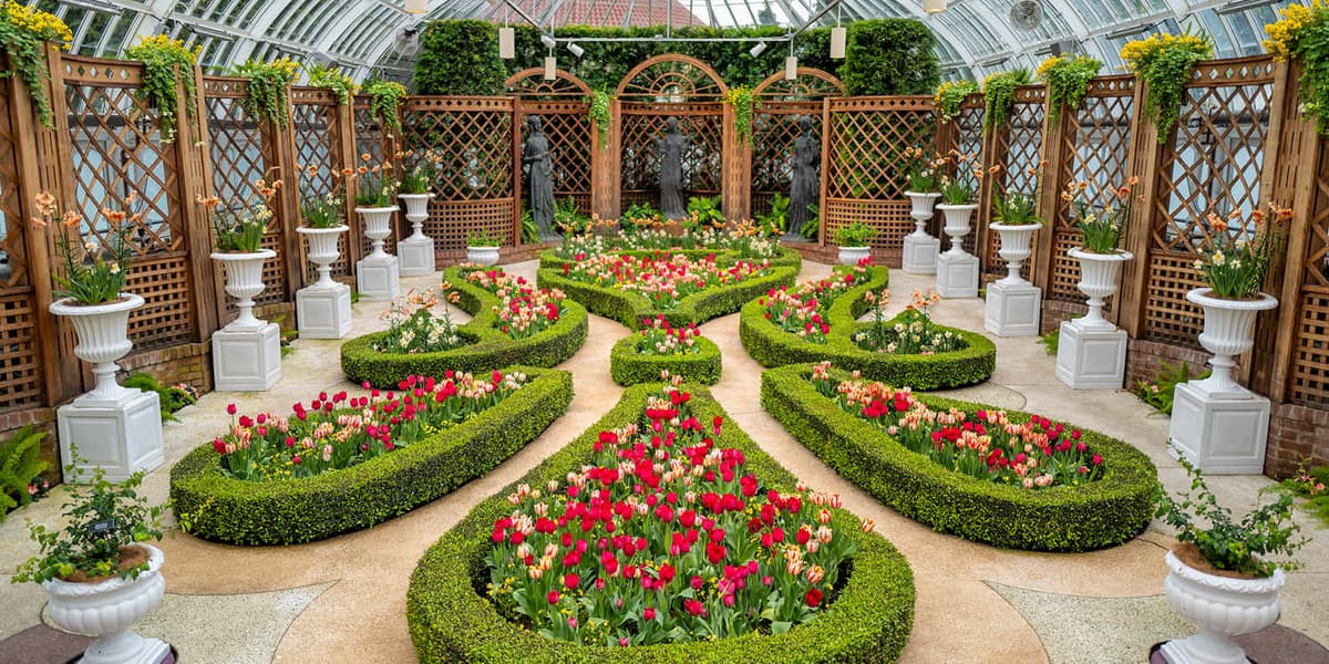 Phipps Conservatory and Botanical Gardens
