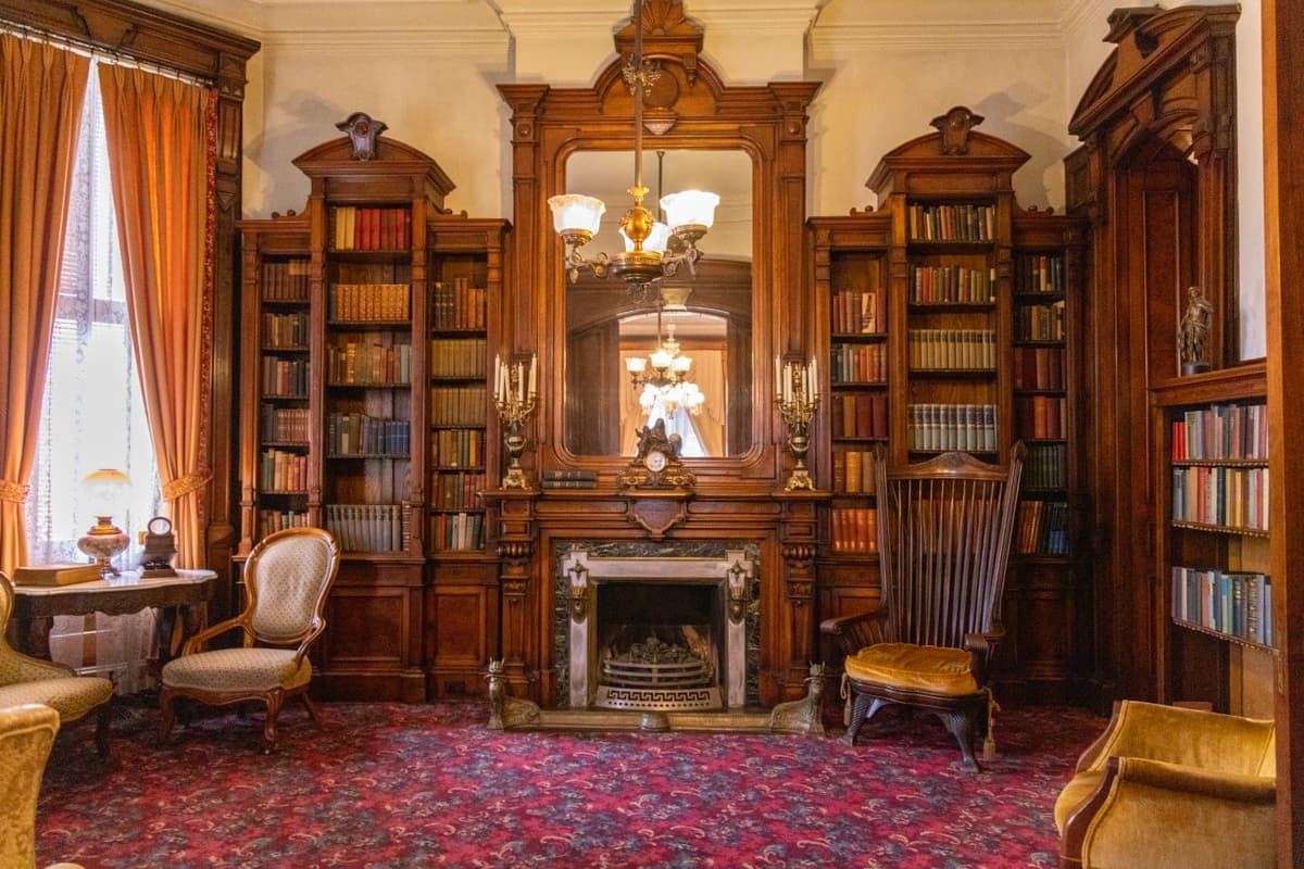 Phelps Mansion Museum