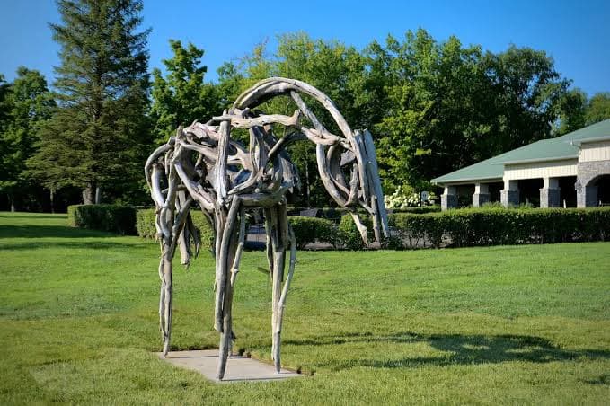 Pyramid Hill Sculpture Park & Museum