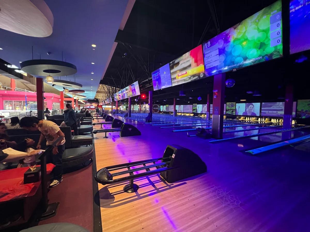 Lakewood Lanes
